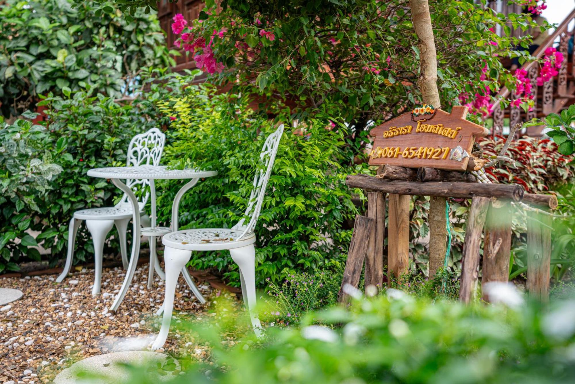 Athithara Homestay Αγιουτάγια Εξωτερικό φωτογραφία