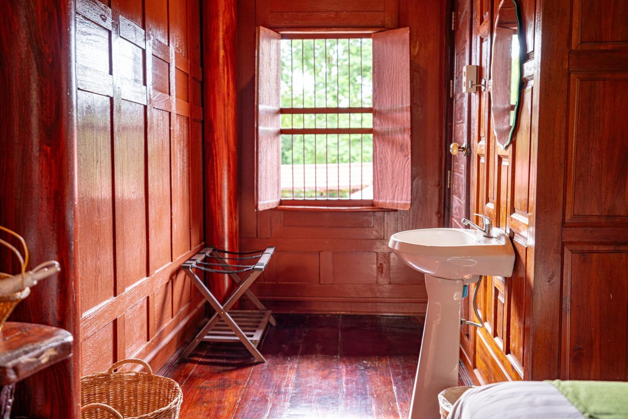 Athithara Homestay Αγιουτάγια Εξωτερικό φωτογραφία