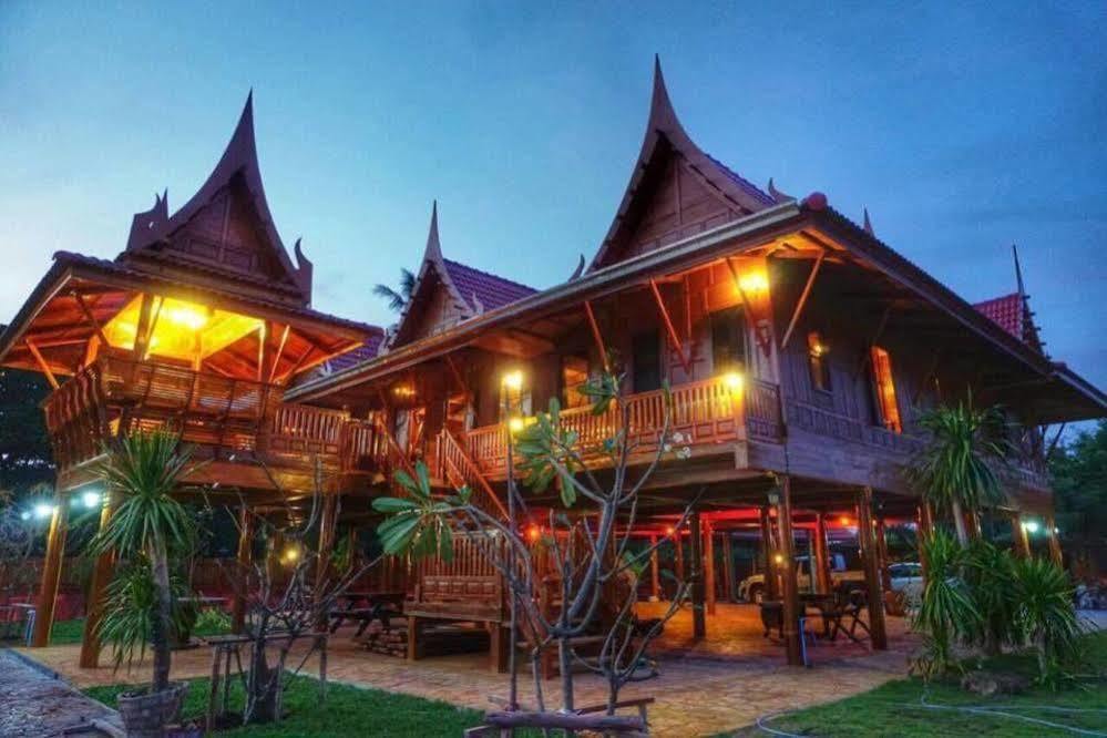 Athithara Homestay Αγιουτάγια Εξωτερικό φωτογραφία